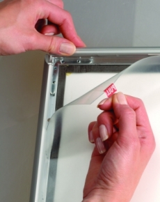 TUN0B2 Snap frame waterproof B2 50 x 70