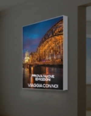 LB02 Box LED da parete 150x200